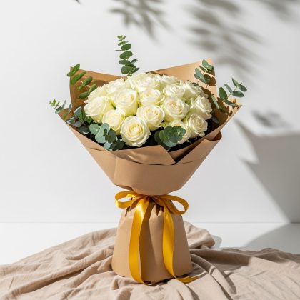 21'Li Beyaz Gül Buketi