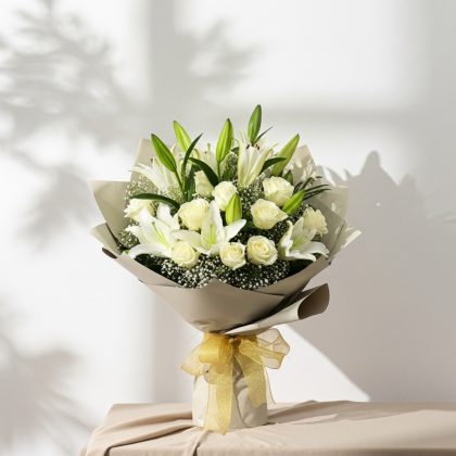 Karışık Beyaz Lilyum & Gül Buketi